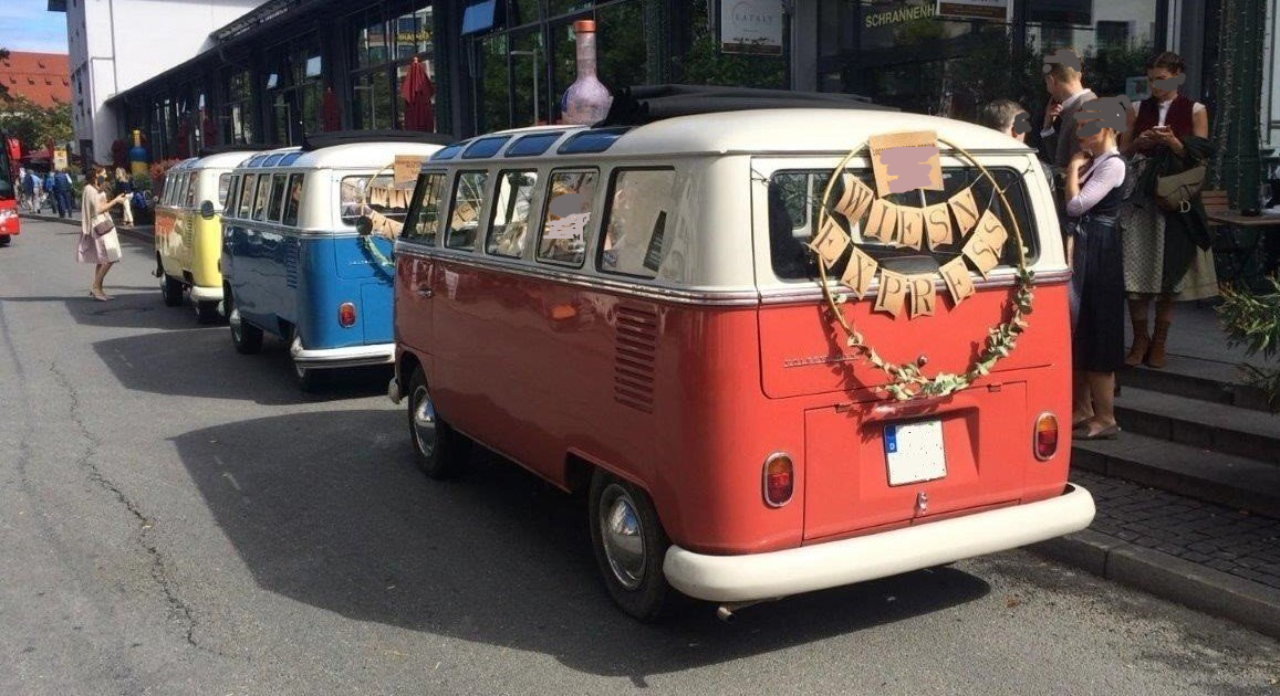 Diese drei schönen T1 Bullis, die Samba Modelle aus den Jahren 1962 und 1963,  mieten Sie in München und Umgebung. VW T1 T2 Bulli mieten