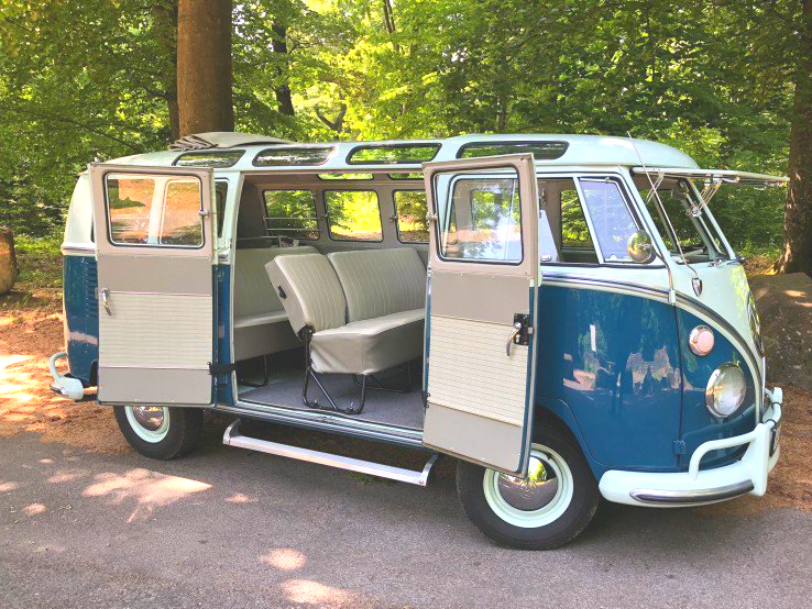 Der VW T1 Samba: Bulli mit hohem Kultfaktor. Zu mieten von Karlsruhe bis Rastatt, Ettlingen und Baden Baden / Nord-Schwarzwald, Pforzheim, Bretten mit dem Kraichgau bis Bruchsal, in Speyer, Neustadt an der Weinstraße, Landau, Germersheim. VW T1 Bulli Samba