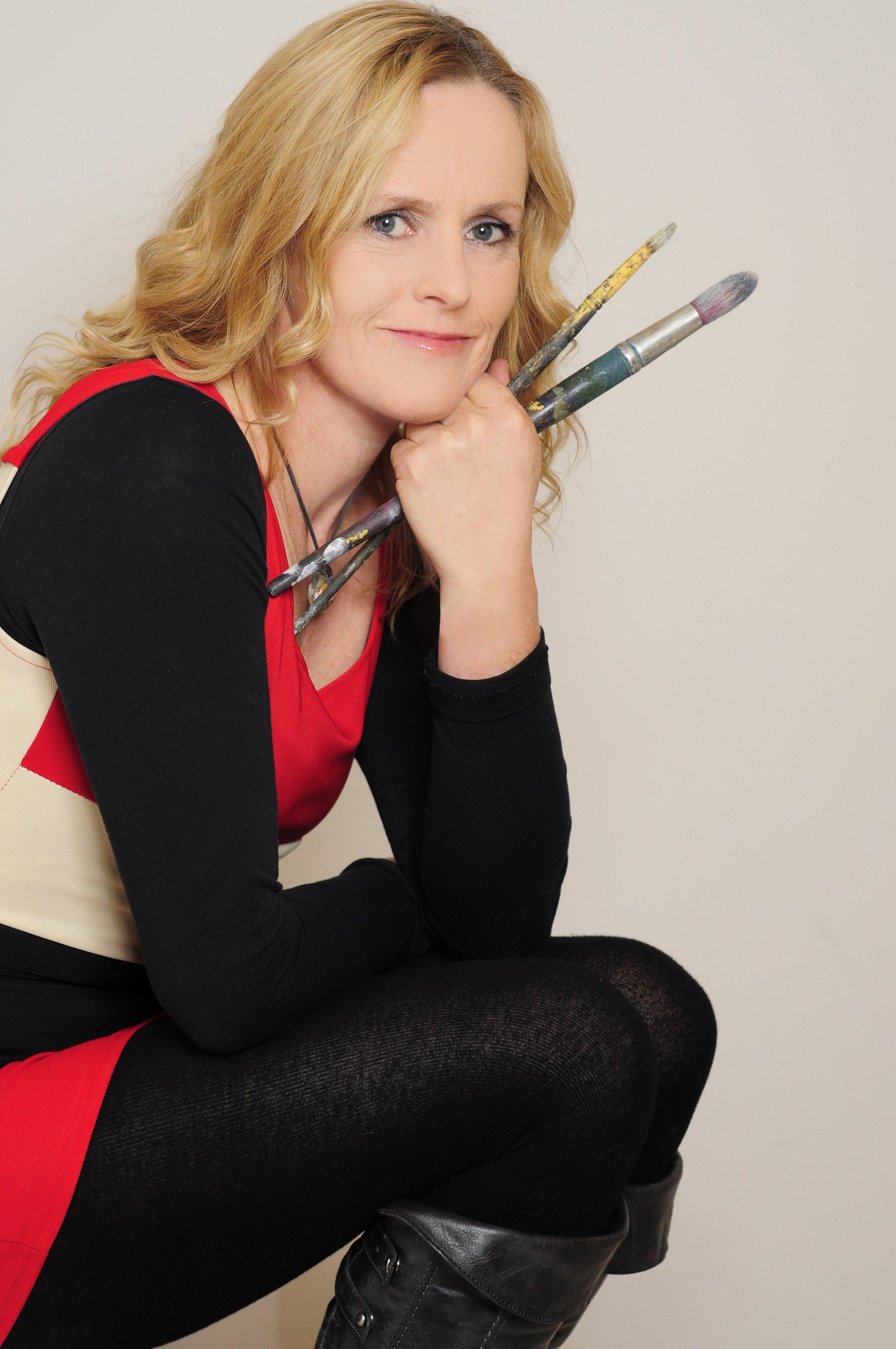 Ruth Effer, Dipl. Künstlerin, Kunsttherapeutin Foto der Kunsttherapeutin, Frau Ruth Effer