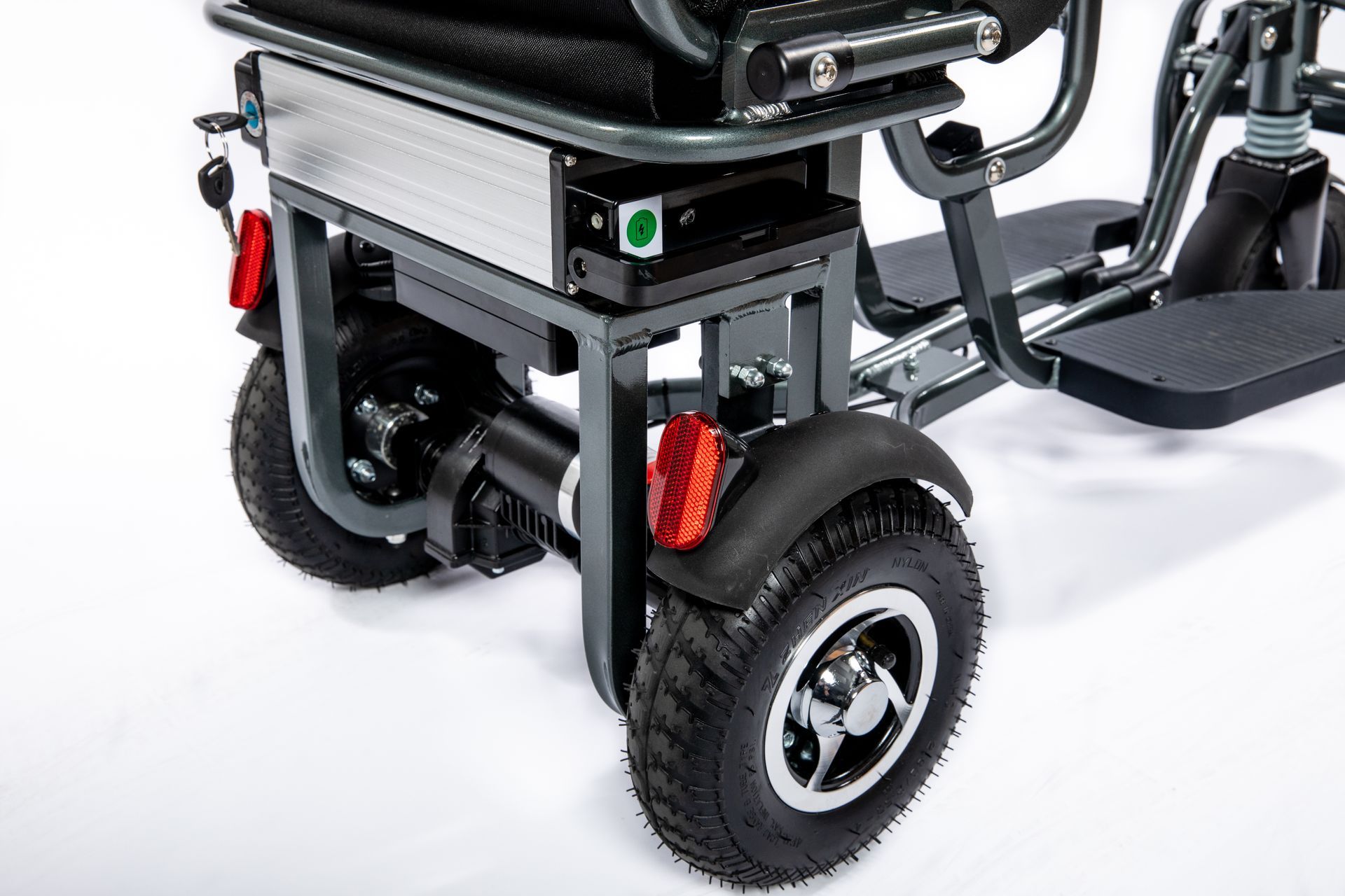 Elektromobil Düne von Aktiv Deutschland, von hinten