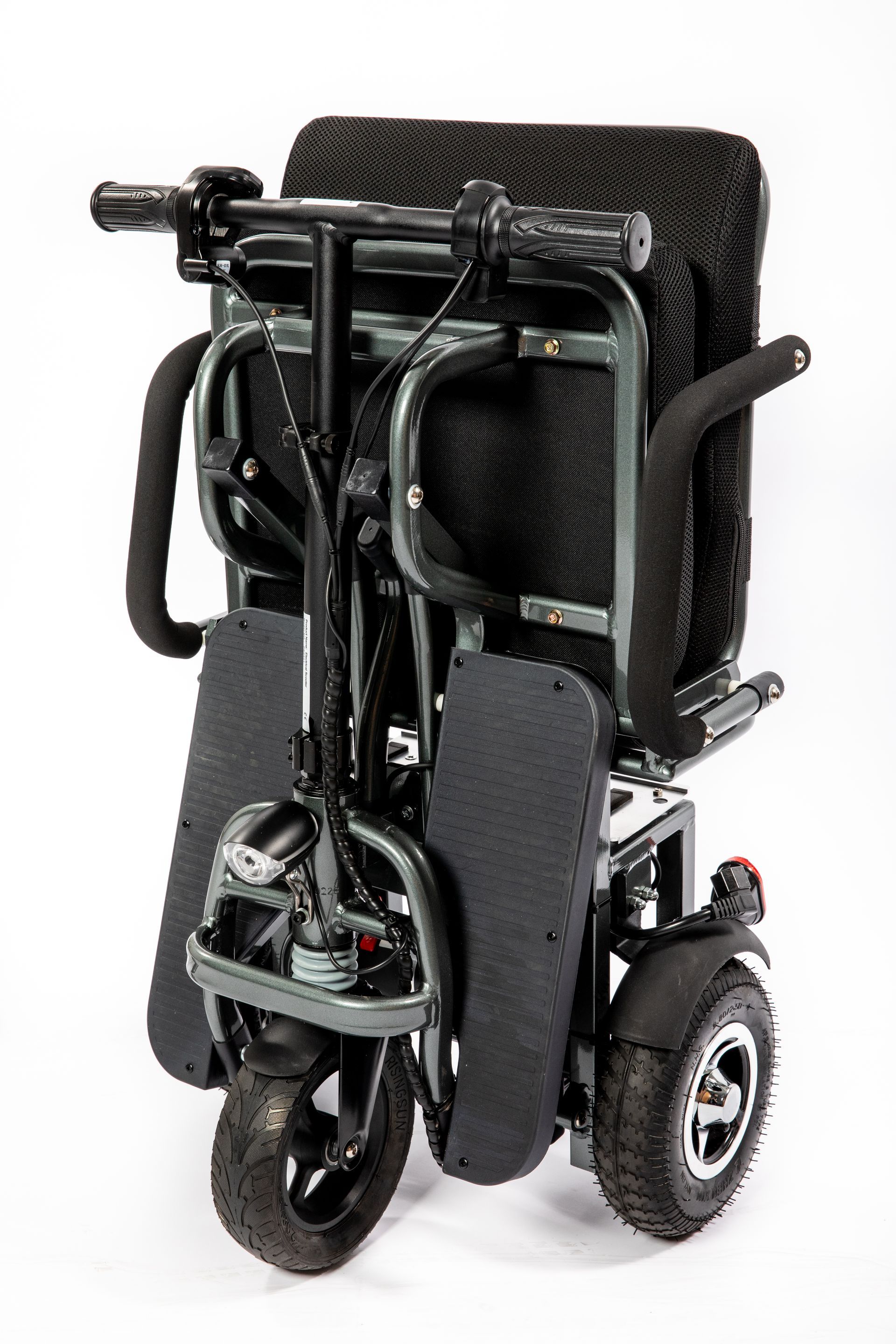 Elektromobil Düne von Aktiv Deutschland, gefaltet