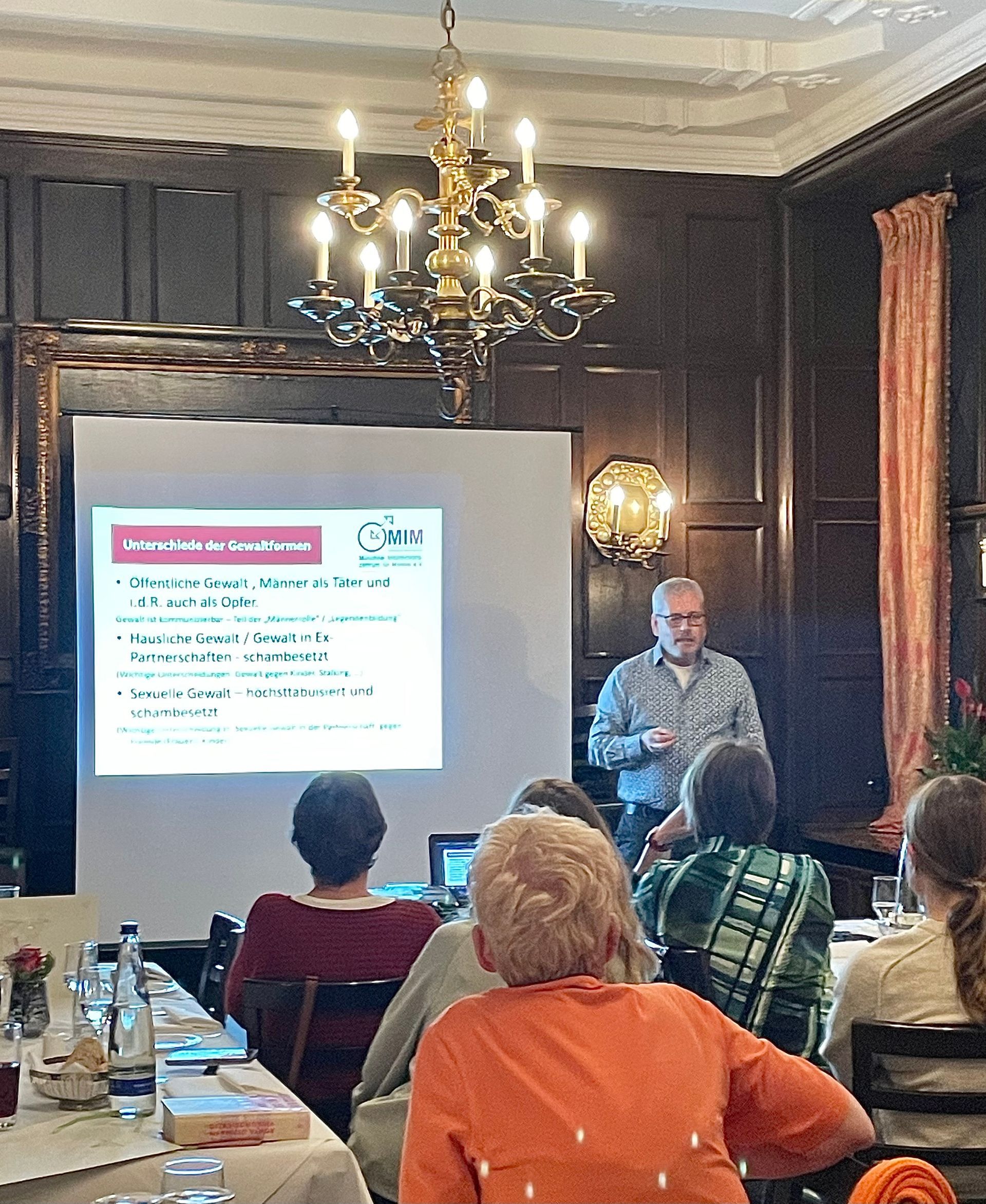 Vortrag MIM Nov 25 Vortrag Andreas Schmiedel anlässlich der Orange Days 2025 ZUm MIM