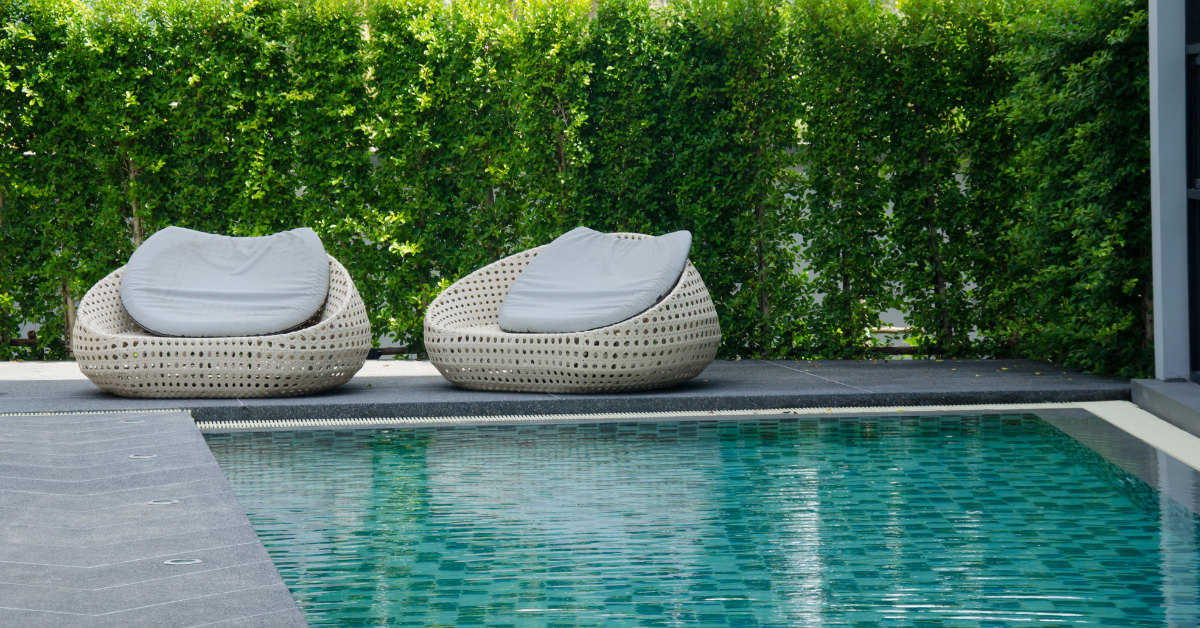 Piscina lista para la nueva temporada: limpieza, revisión de sistemas y cuidado de los revestimiento