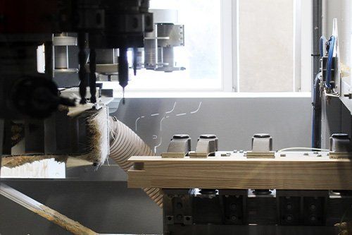 Moderne CNC Fräse Moderne CNC Fräse