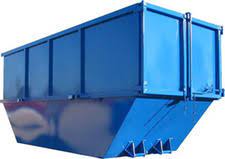 Vue d'une benne bleu à déchet DIB