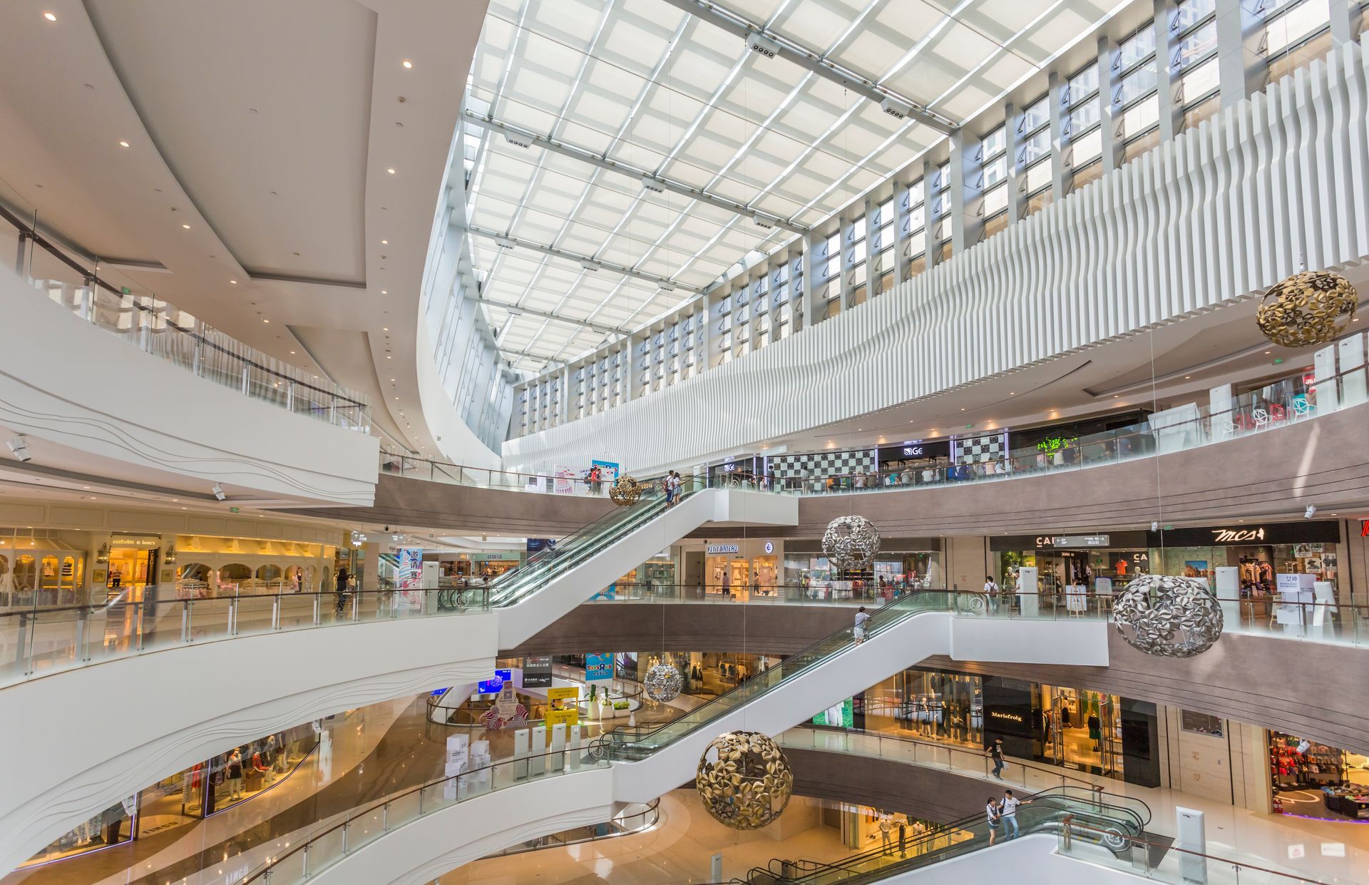 Nettoyage-sol-magasin