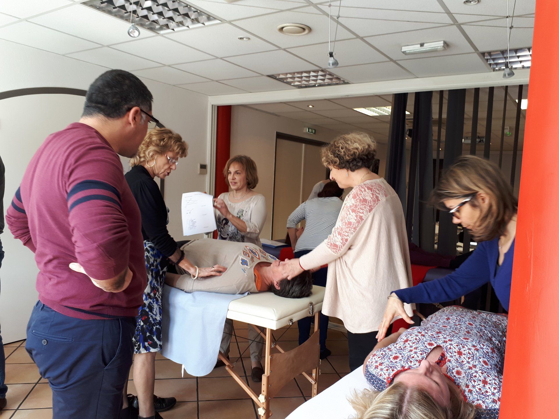 Enseignement cours pratique méthode HECA accupression