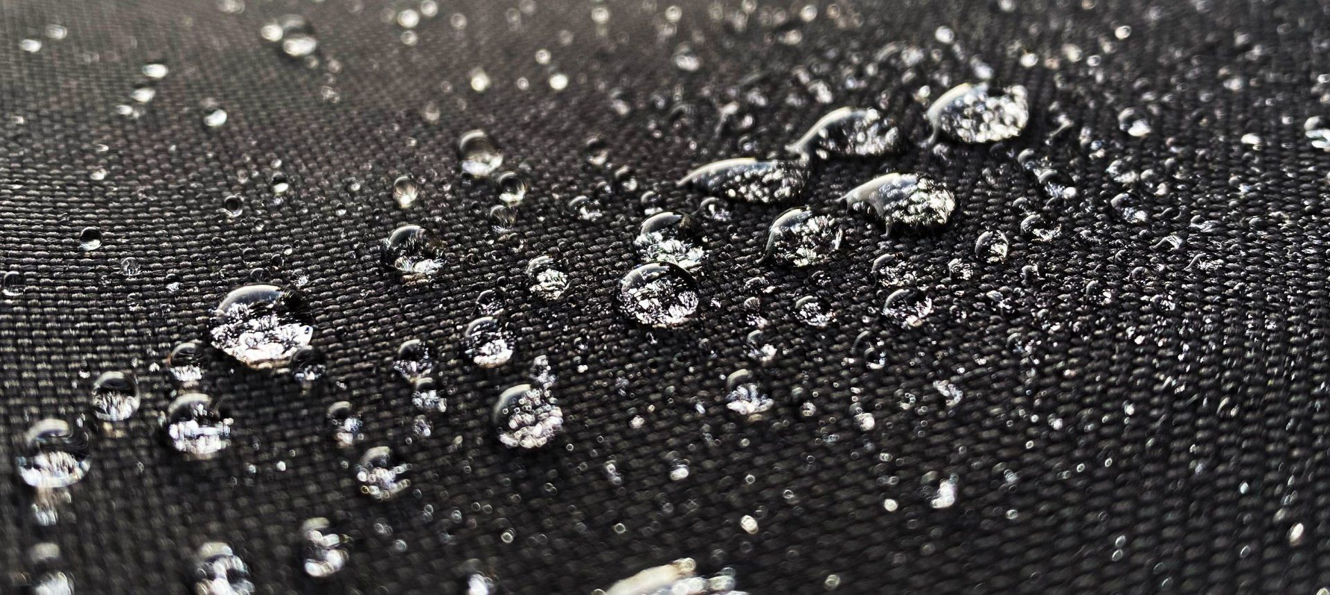 LyLu - Wasser und Schmutzabweisende Stoffe (Webware/ Oxford, Softshell) LyLu - Wasser und Schmutzabweisende Stoffe (Webware/ Oxford, Softshell)