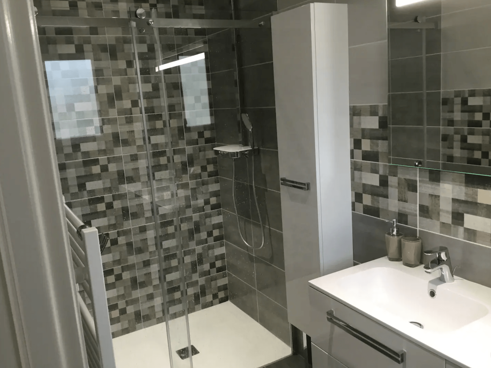 Salle de douche villa Les Mathes