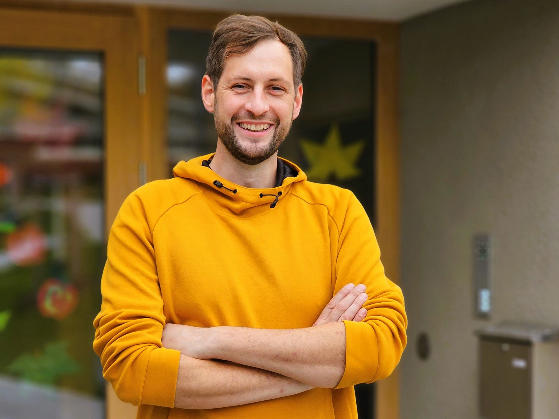 Hausmeister Bernhard Hügel Hausmeister Bernhard Hügel