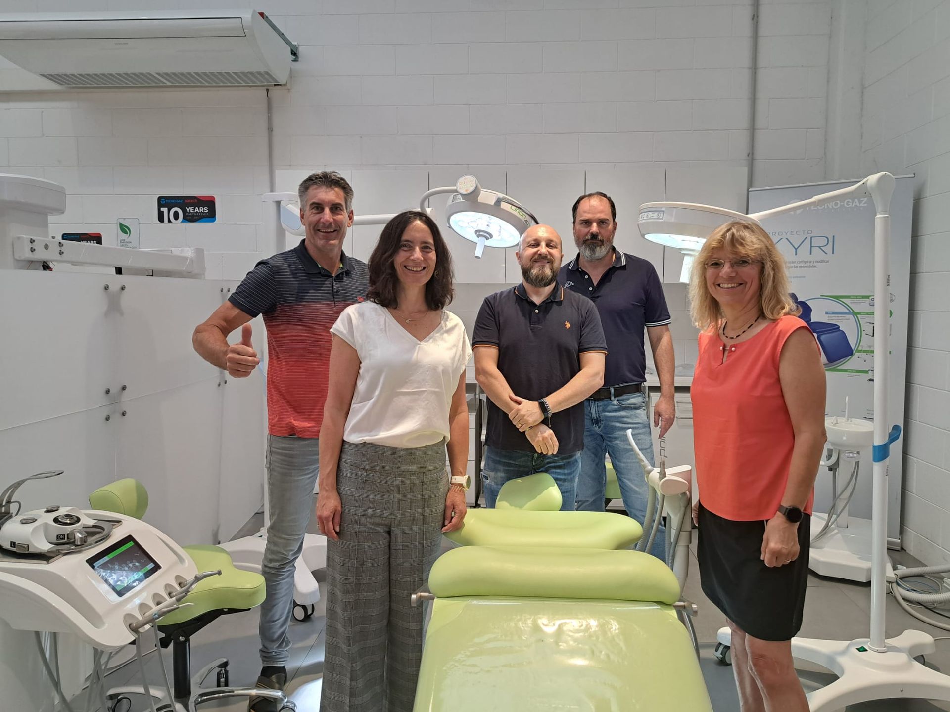 Produktschulung für chirurgische OP-Leuchten aus der Orion Reihe von Tecno Gaz