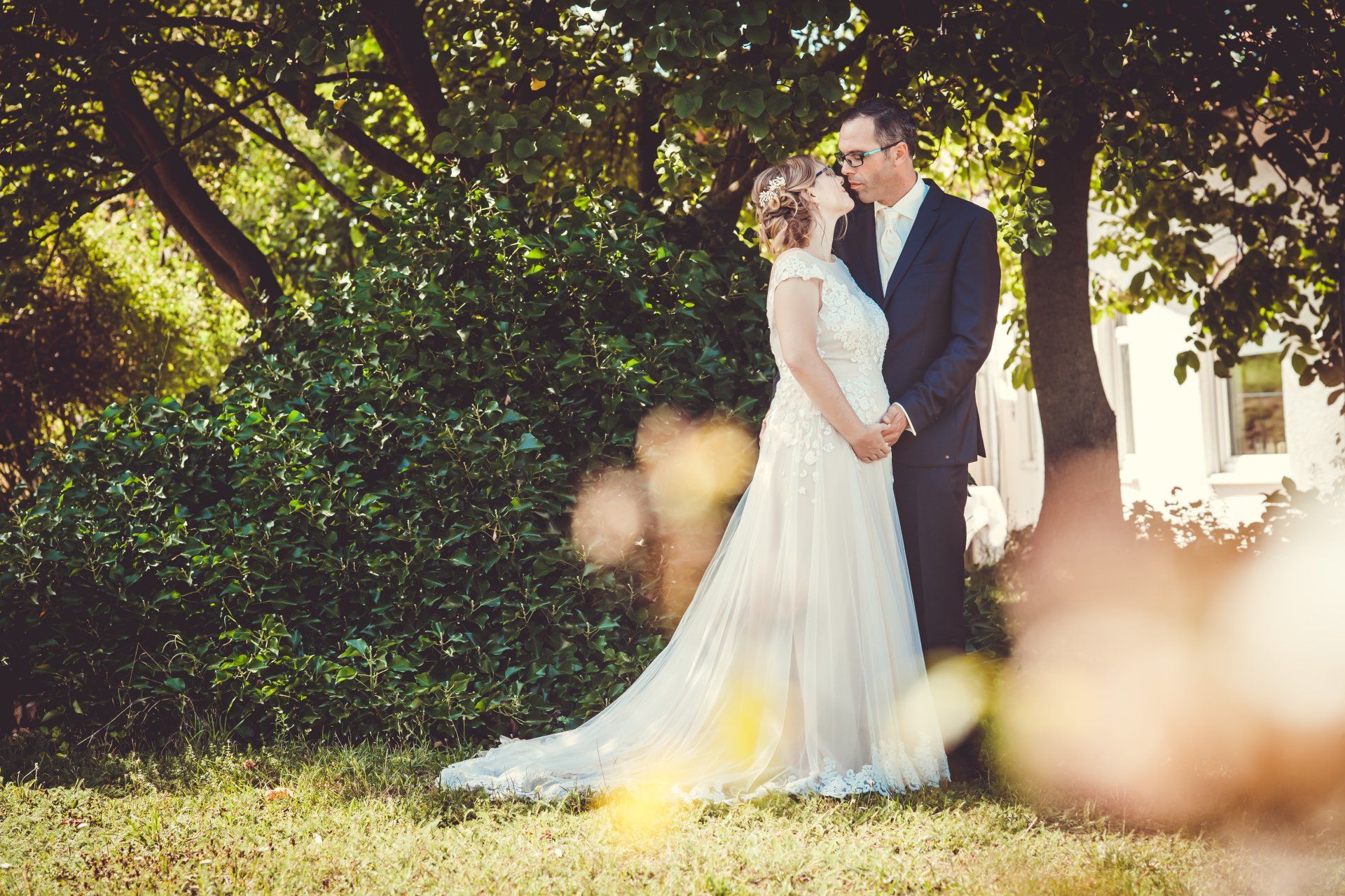 Babybauch Hochzeitfoto