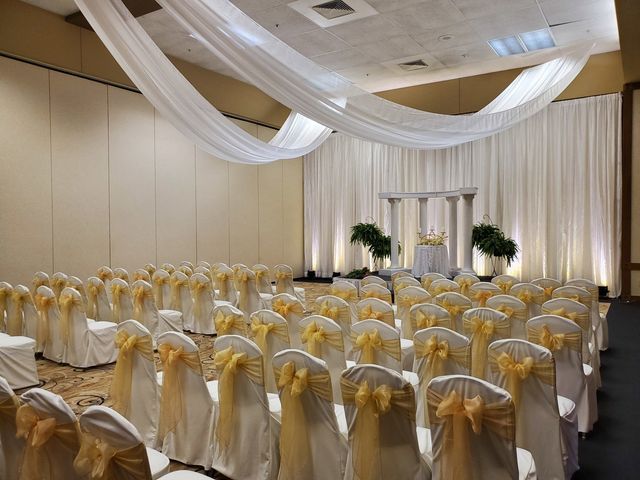 Chair Covers of Cincinnati