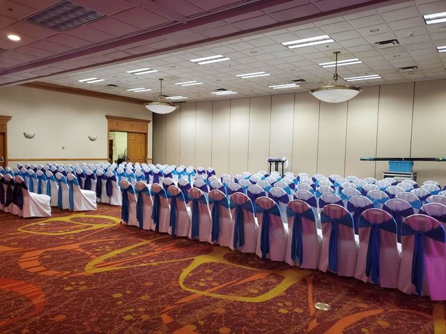 Chair Covers of Cincinnati