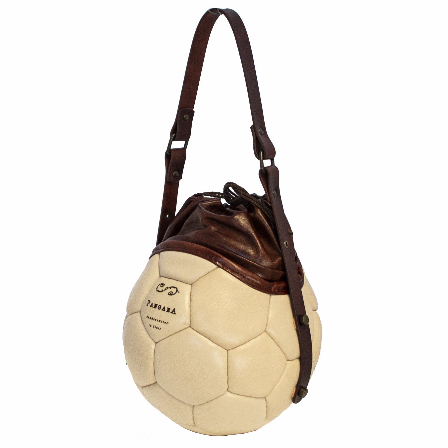 pangaea borsa tonda in pelle beige palla da calcio riciclata