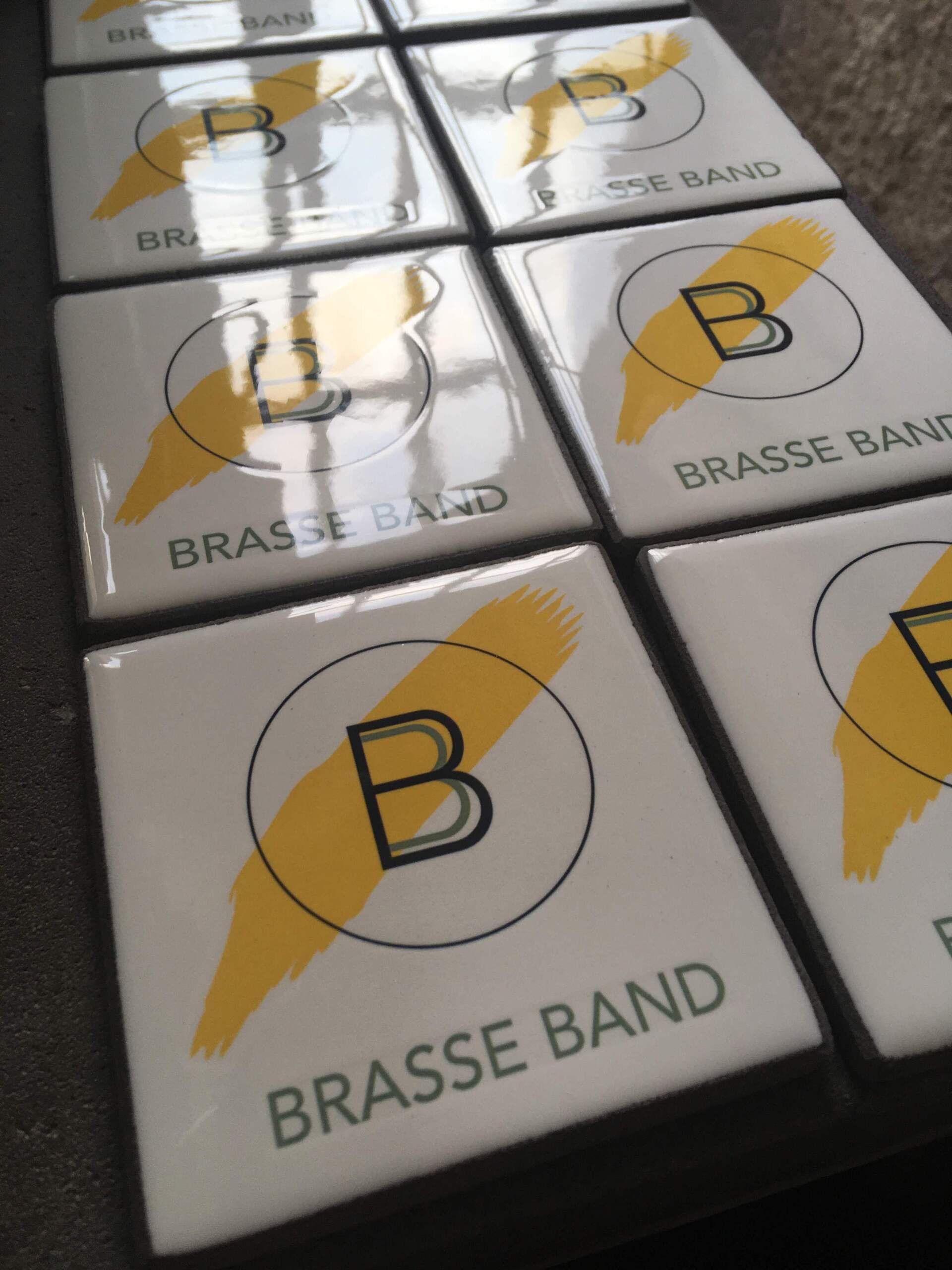 goodies, objets publicitaires, artisanat, lave émaillée, logo, sérigraphie, cadeau