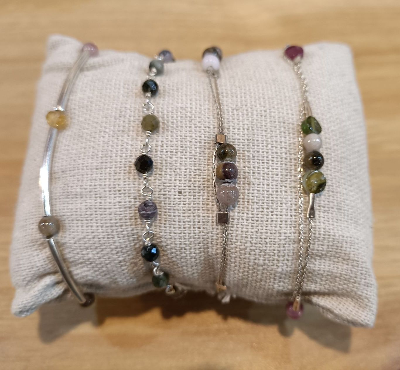 Pièces uniques Bracelet fins artisanaux