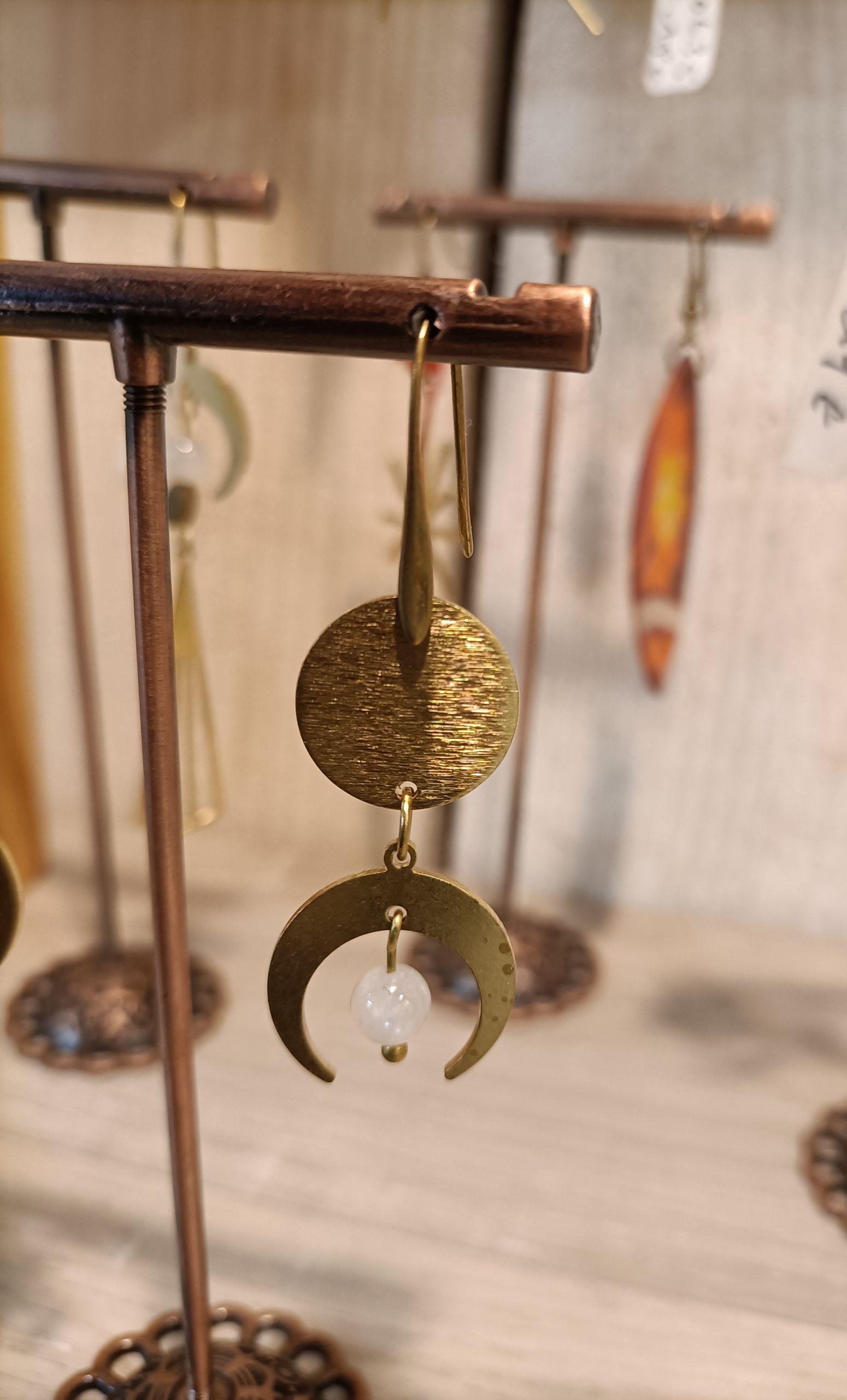 laiton et pierre de lune boucles d'oreilles en laiton