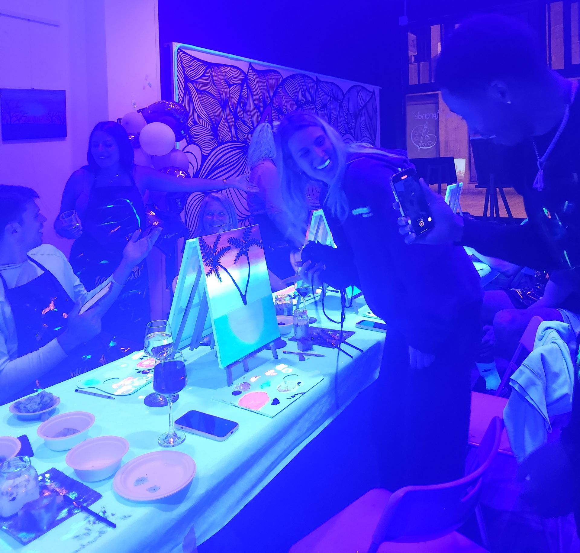 Experiencia de arte y vino