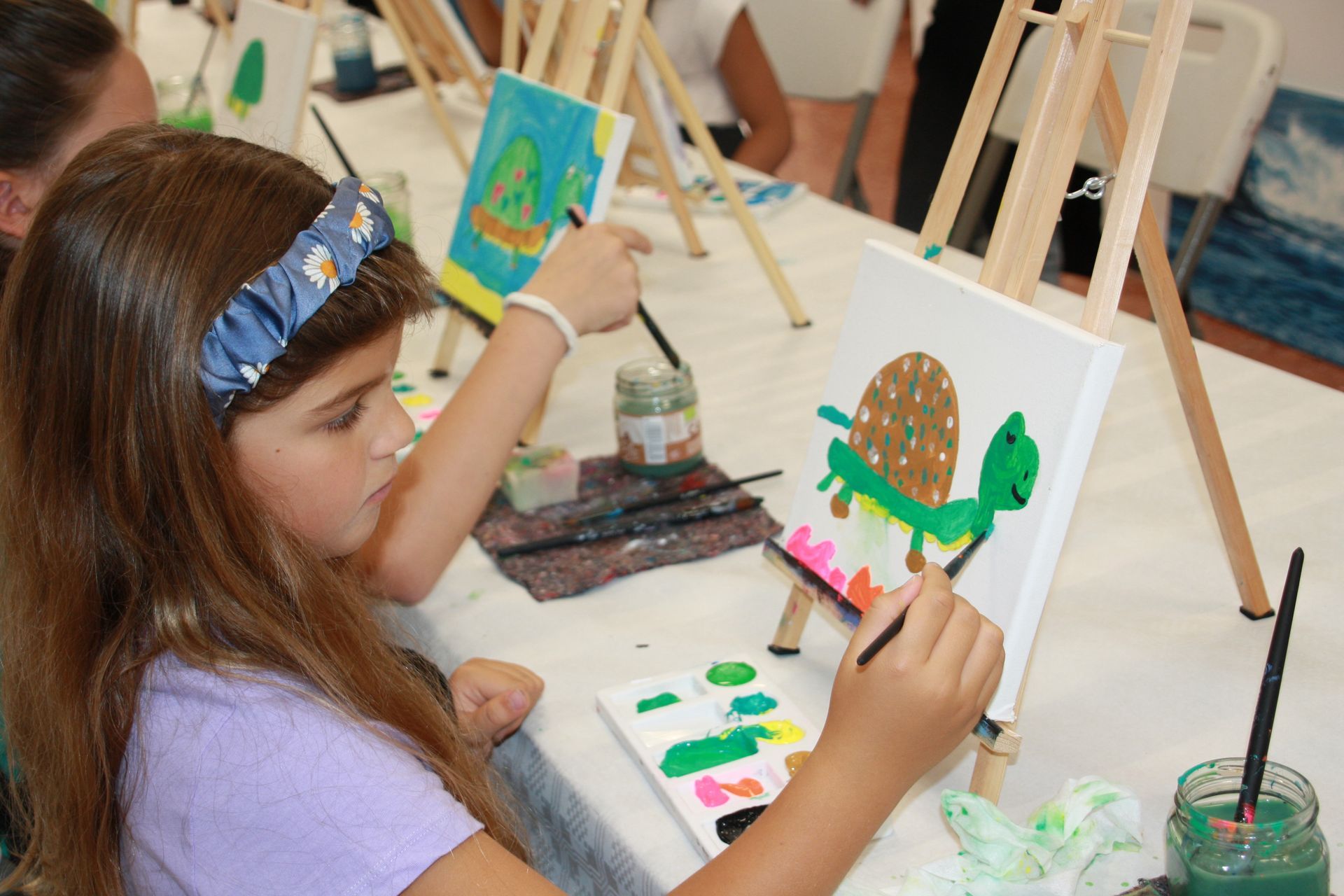 pintura para niños, talleres de arte para niños, arte y niños