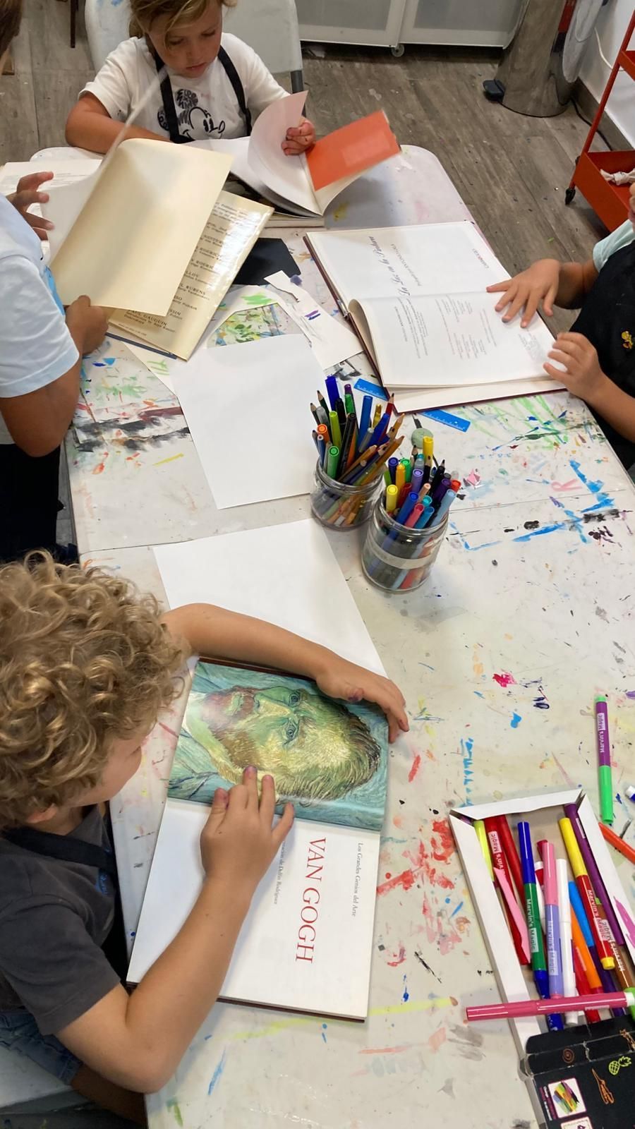 clases dibujo y pintura niños