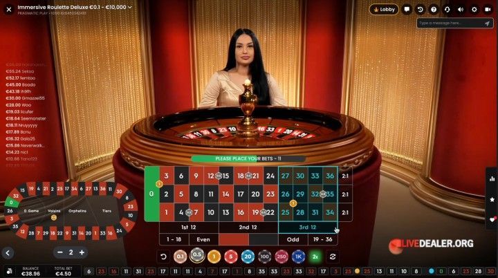 Immersive Roulette Deluxe Live avec croupiers en direct développeur Pragmatic Play