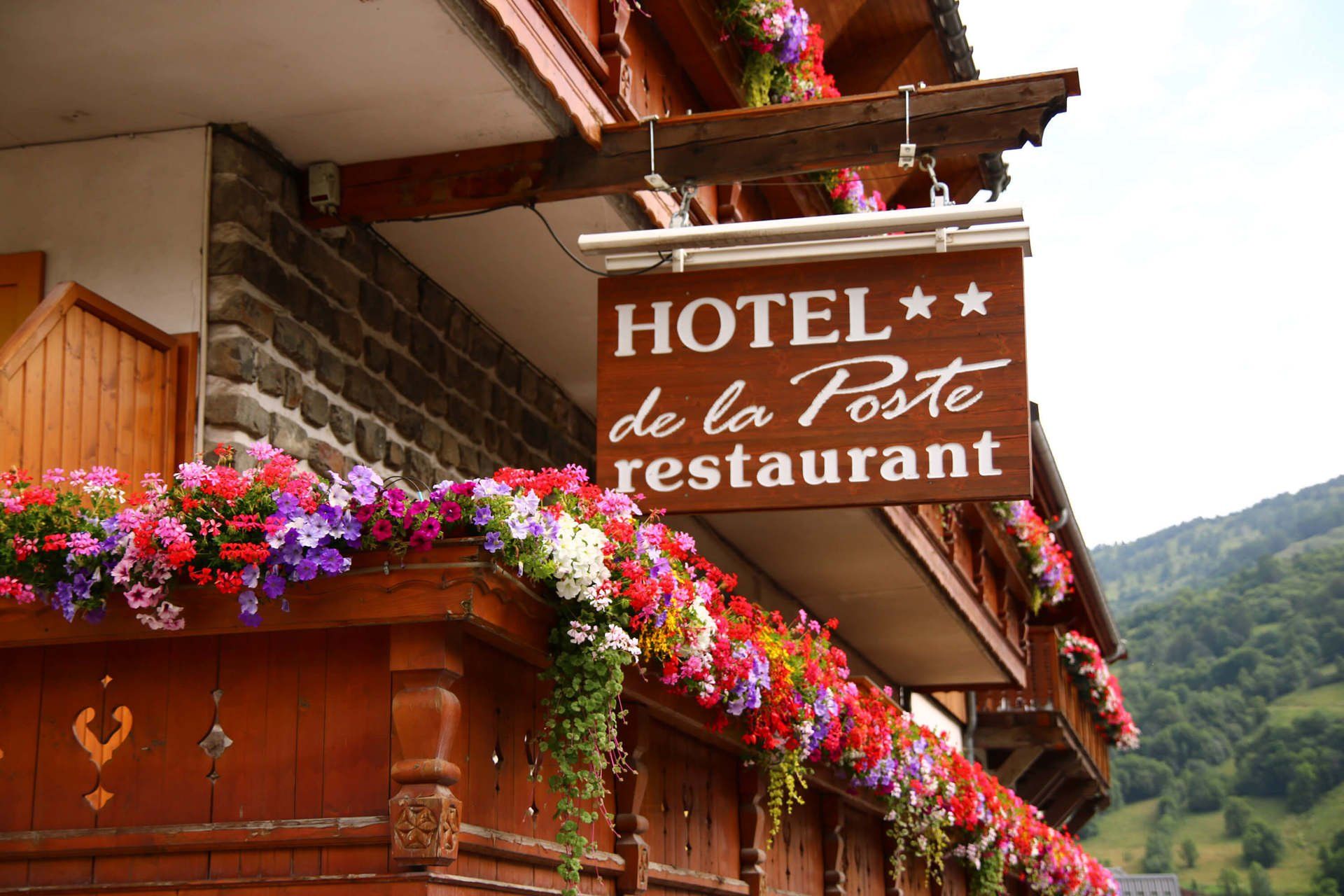 hôtel de la poste restaurant