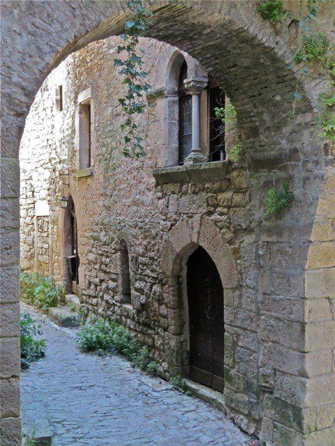 Aussac-gites rue de Bruniquel