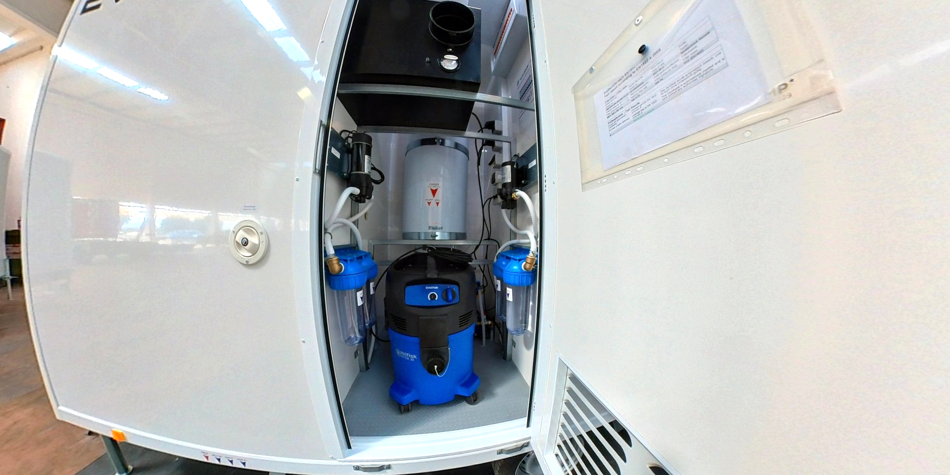 local technique unité mobile de décontamination