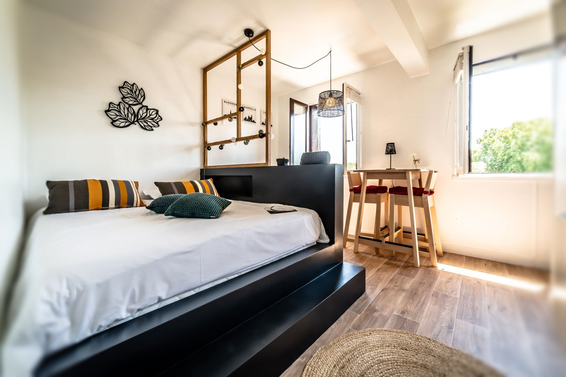 H2BC vous propose de fabriquer votre mobilier bois sur mesures.