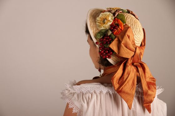 Floral Tuscan Bonnet