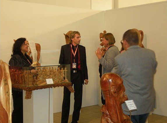 Holzbildhauer Ralph Hübschmann, Teilnahme auf der 11. Internationale Kunstmesse Salzburg, Österreich 2008