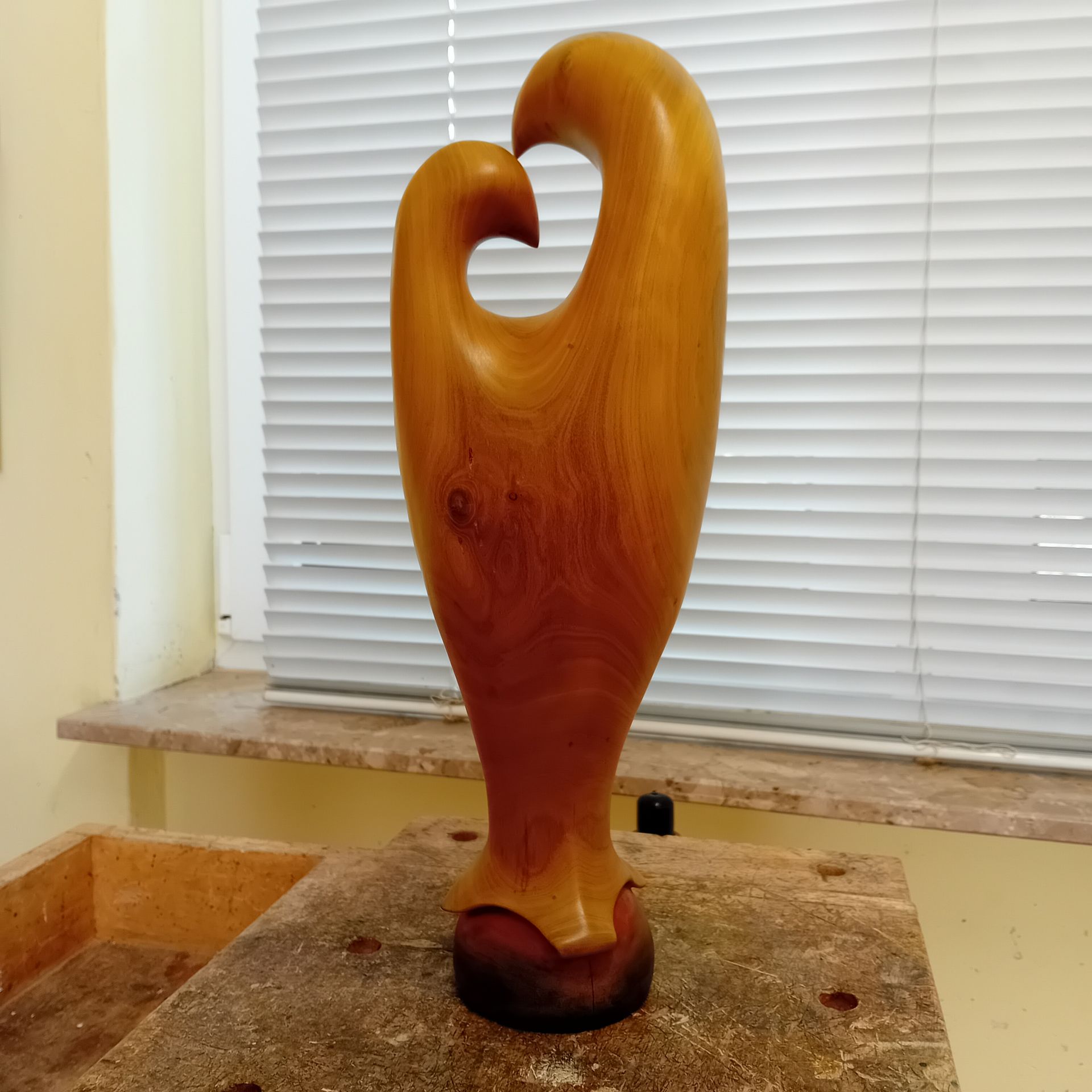 Holzskulptur Grazie Holzbildhauer Ralph Hübschmann