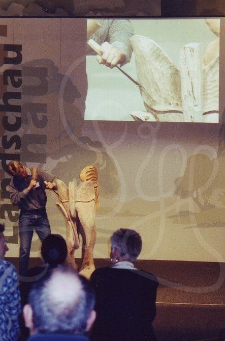 Ausstellungsteilnahme von Holzbildhauer Ralph Hübschmann an der Grünen Woche