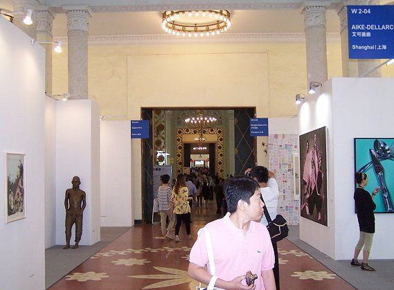 Künstler Ralph Hübschmann, Ausstellungsteilnahme auf der Art Shanghai Asien Pacific, Shanghai / China 2011