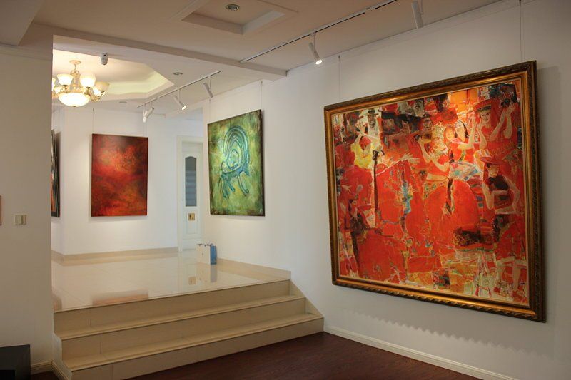 Ausstellungsteilnahme von Künstler Ralph Hübschmann an der Galerieeröffnung - Pashmin Art Galerie
Shanghai / China 2018