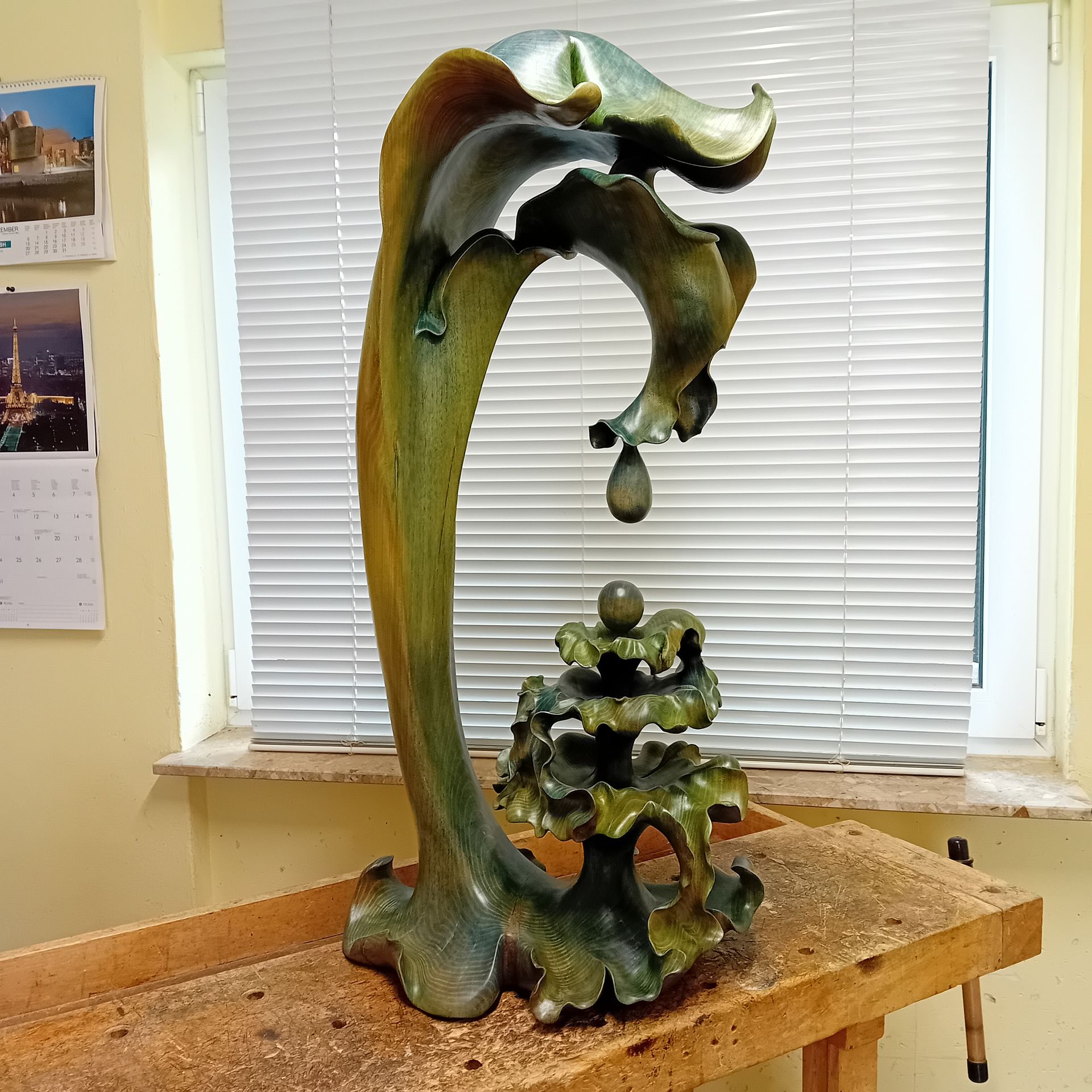 Holzskulptur Welle Holzbildhauer Ralph Hübschmann