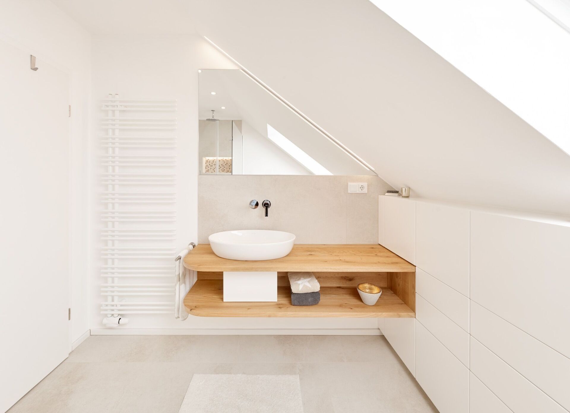 Badezimmermöbel vom Schreiner aus Köln