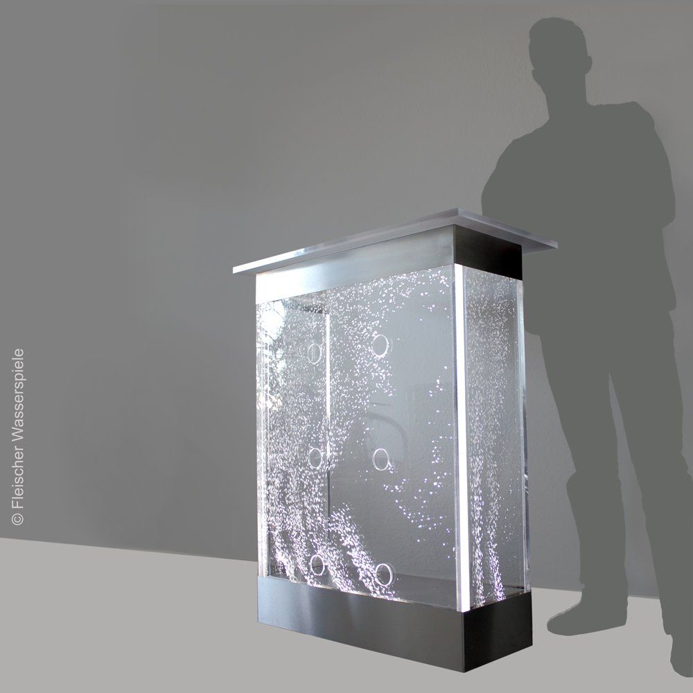 Theke mit Wasserspiel
