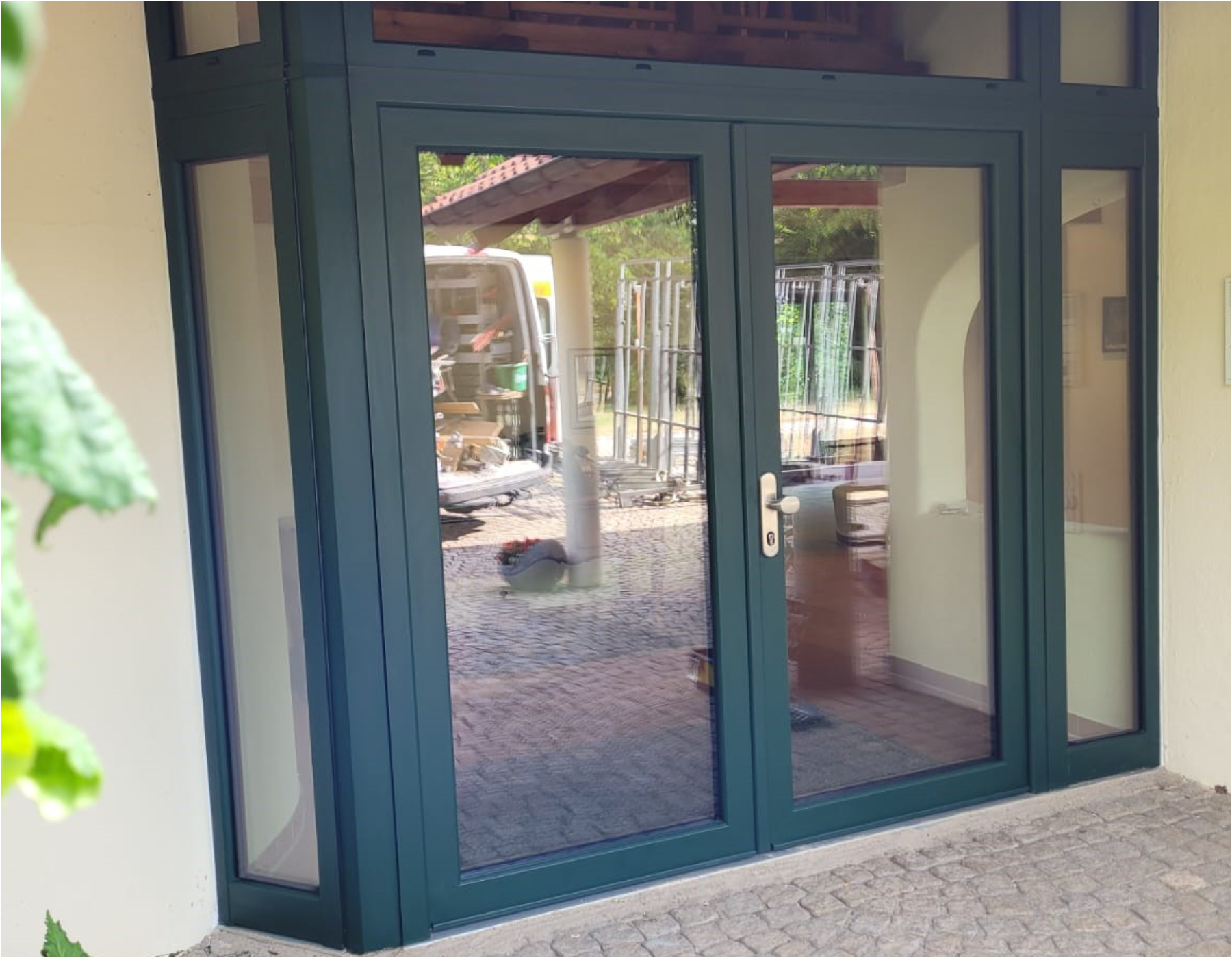 Haustür_Holz-Alu_NEU_Rolladen_Kessler Haustuer_Holz-Alu_NEU_Saarland_Rolladen_Kessler