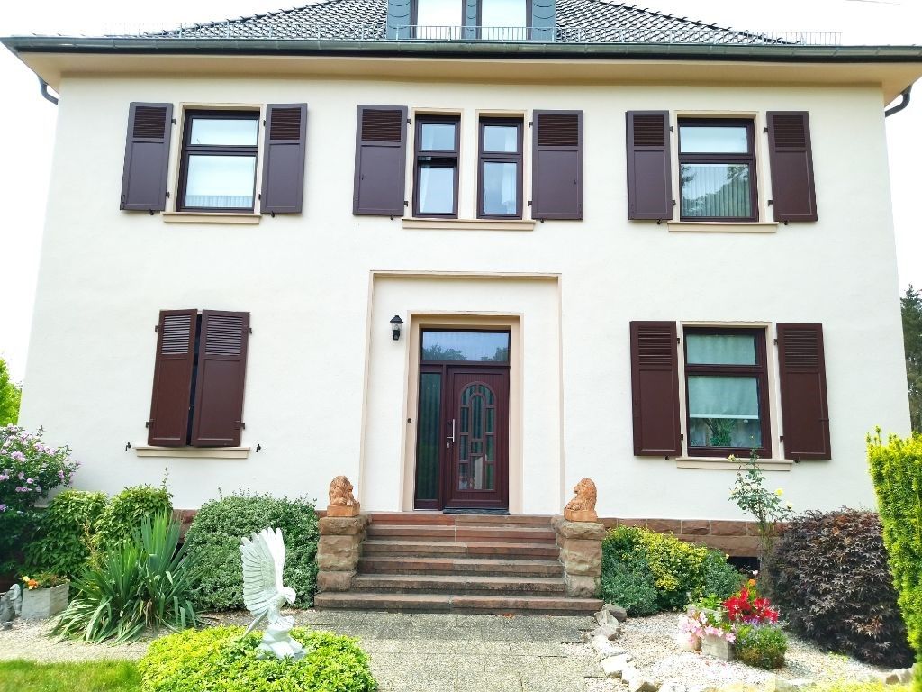 Klappladen_NEU_Rolladen_Kessler Klappladen_Saarland_Rolladen_Kessler