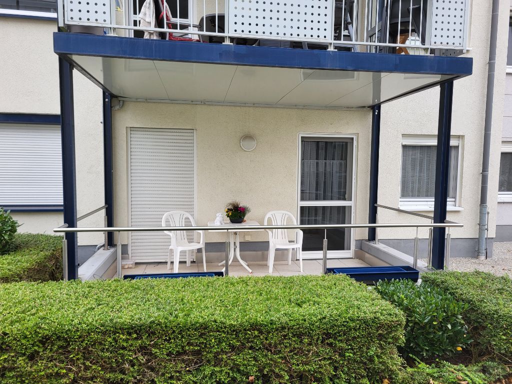 Balkonverglasung_Montage_Rolladen_Kessler Balkonverglasung_Montage_Saarland_Rolladen_Kessler