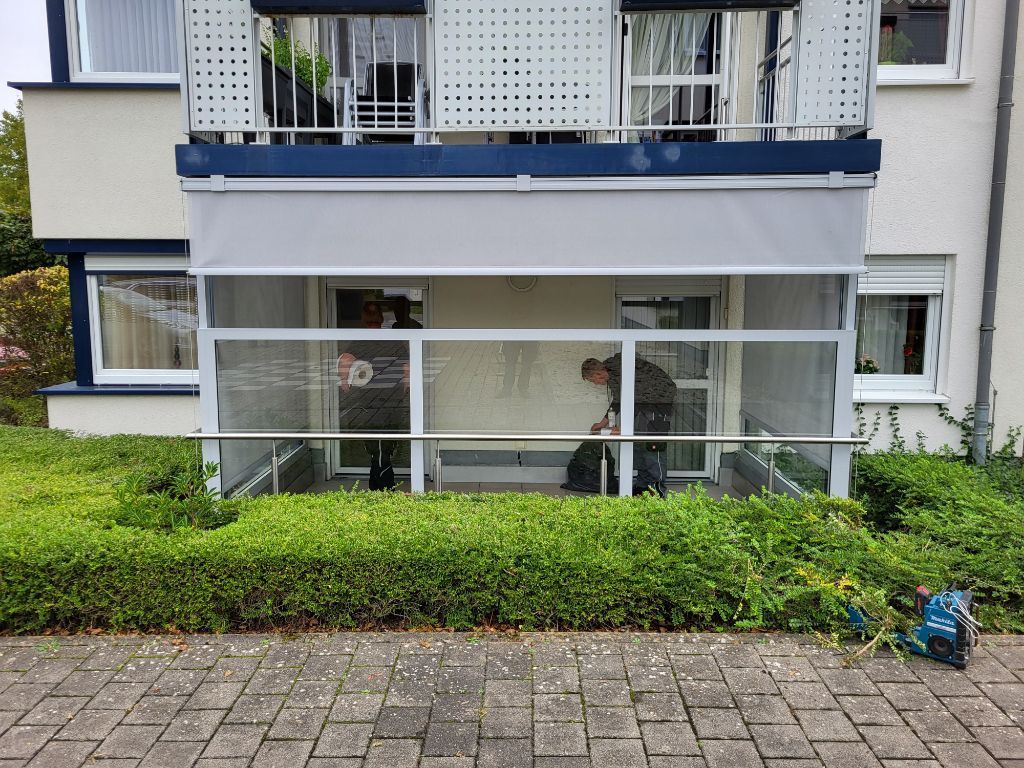Balkonverglasung_NEU_Rolladen_Kessler Balkonverglasung_Saarland_Rolladen_Kessler