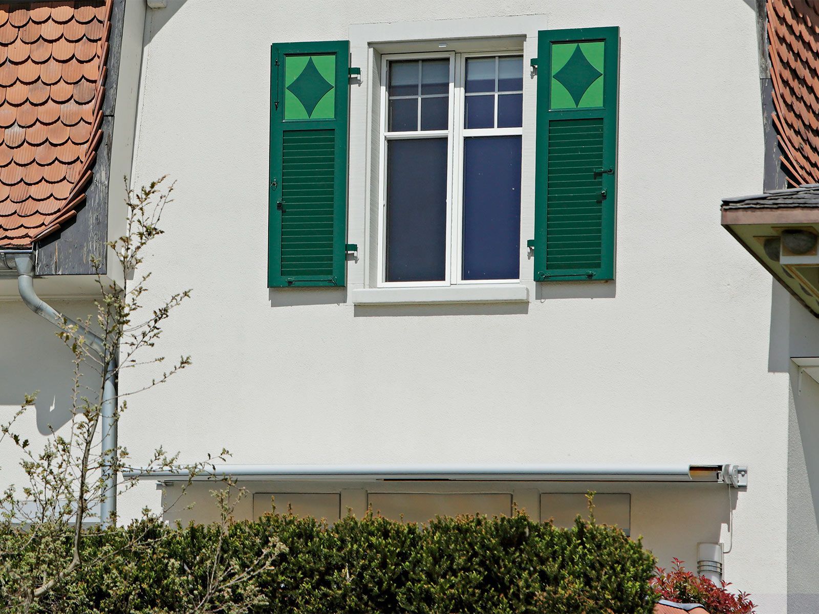 EHRET_Klappladen_GRUEN