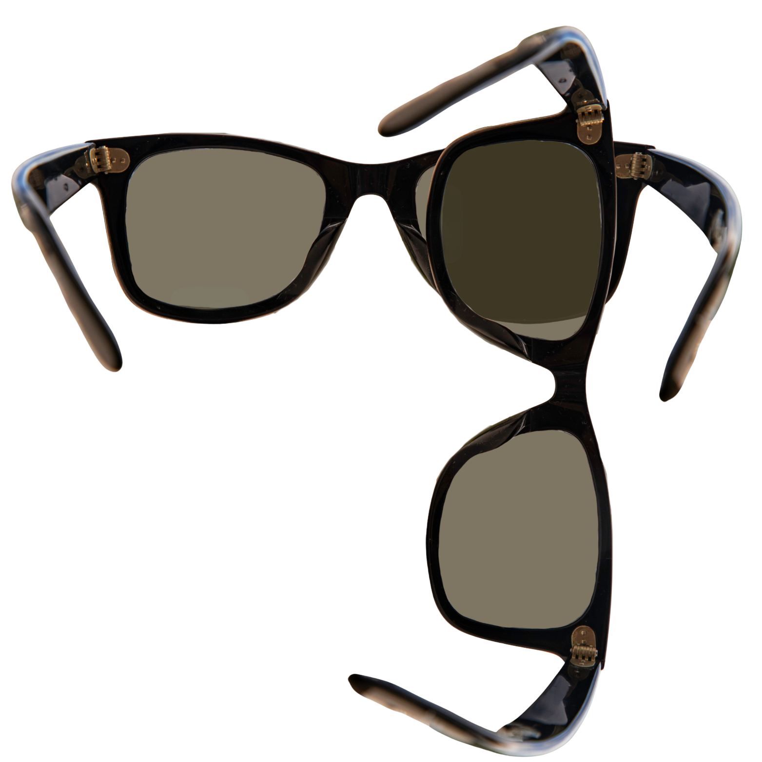 2-Brillen-Test, ob Sonnenbrille polarisiert ist; 2 Sonnenbrillen hintereinander, eine davon im 90 Grad Winkel