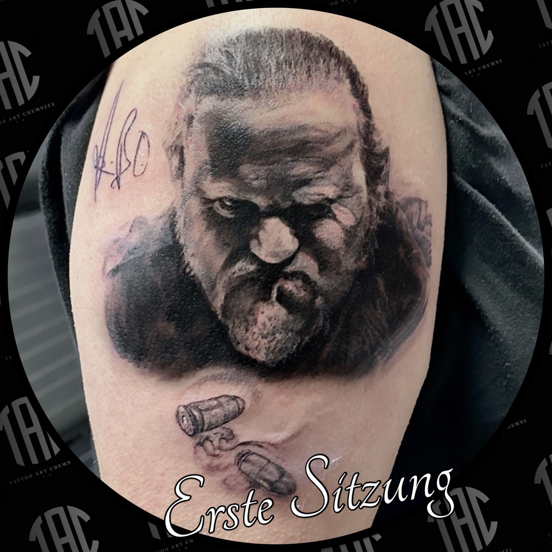Böhse Onkelz, Tattoo von Kevin Russell