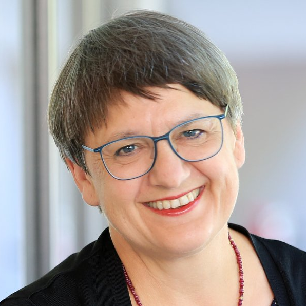 Das Bild zeigt Christa Binder, Coach der Unternehmerakademie Franken.