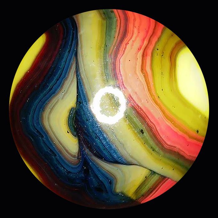 Sullys Jabos Marbles, Sully Vault