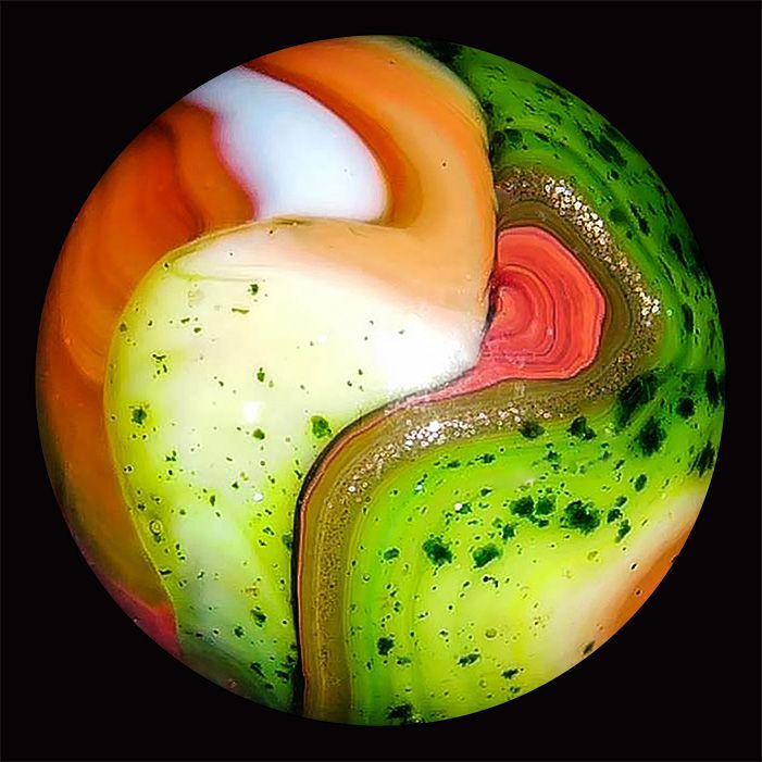 Sullys Jabos Marbles, Sully Vault