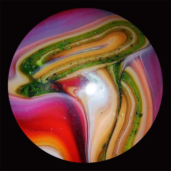 Sullys Jabos Marbles, Sully Vault